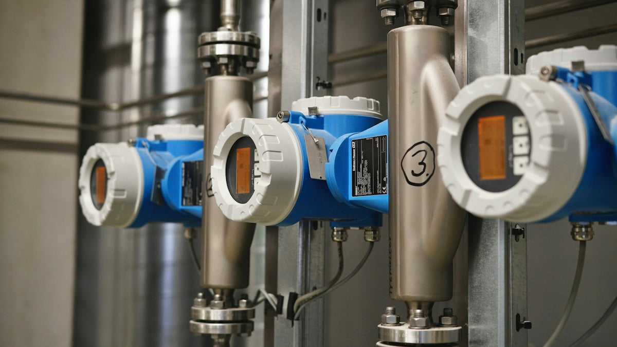 a bunch of pipes that are connected to each other